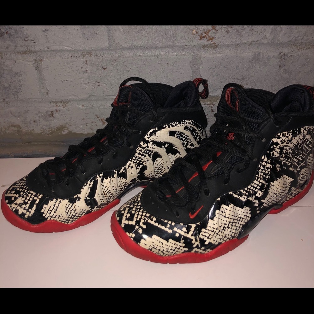 Boys Nike shoes